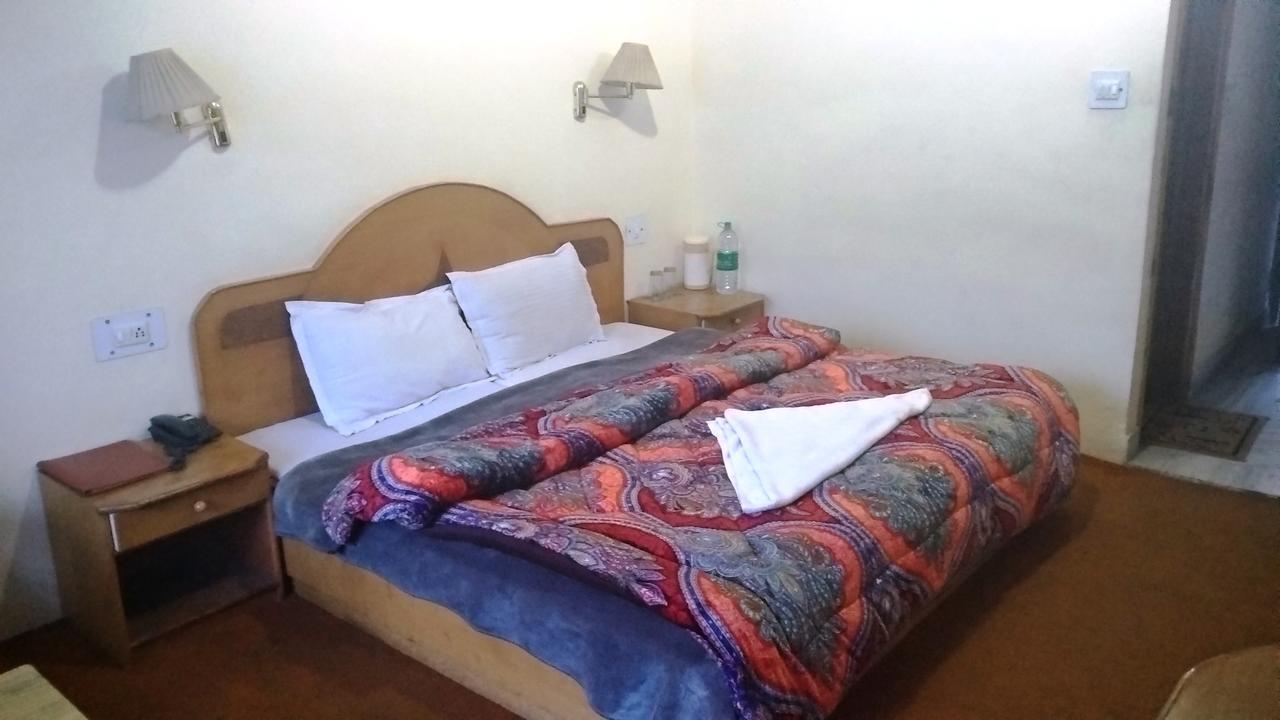 Hotel Arohi Vashist Eksteriør bilde